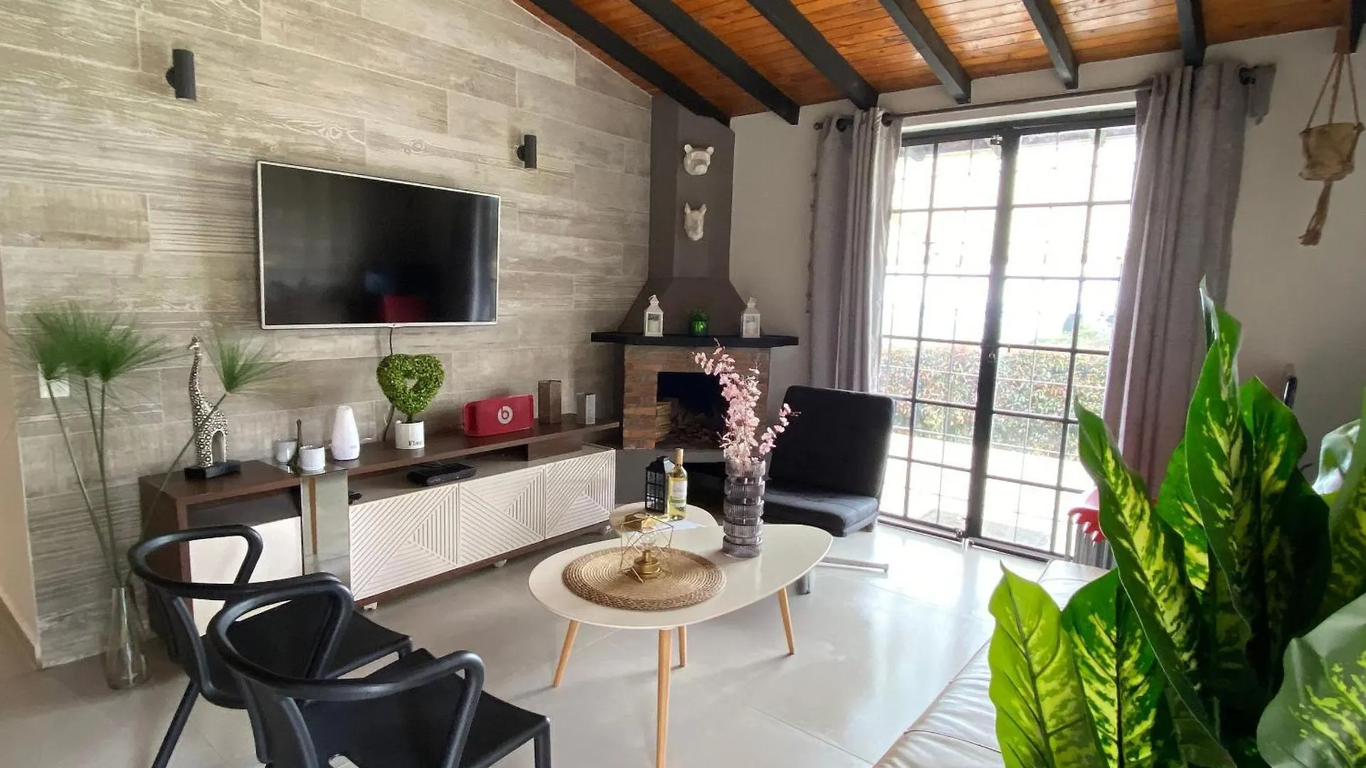 Feriehus El Cielo En La Vereda Barroblanco De Santa Elena Villa Medellín